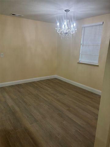 527 Crete Street, Dallas, TX 75203