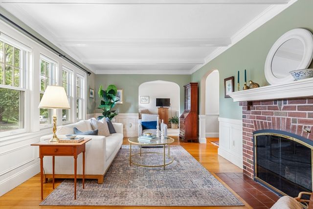 45 Pine Ridge Road, Arlington, MA 02476