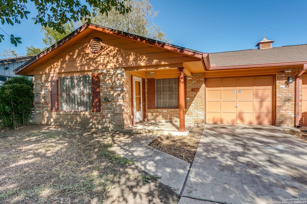2913 Eisenhauer, San Antonio, TX 78209