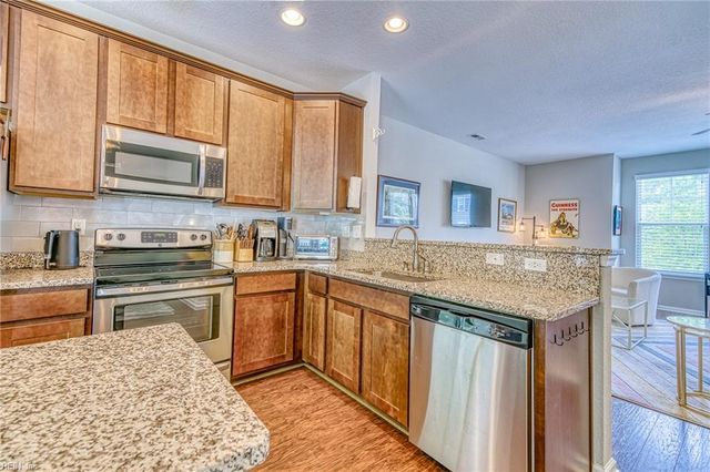 106 Prosperity CT, Williamsburg, VA 23188