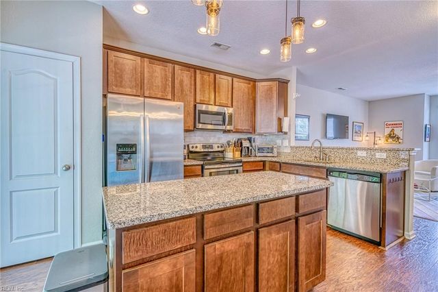 106 Prosperity CT, Williamsburg, VA 23188