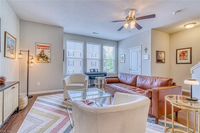 106 Prosperity CT, Williamsburg, VA 23188