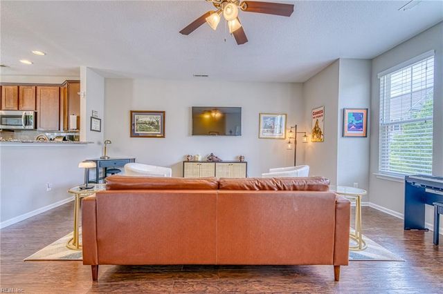 106 Prosperity CT, Williamsburg, VA 23188
