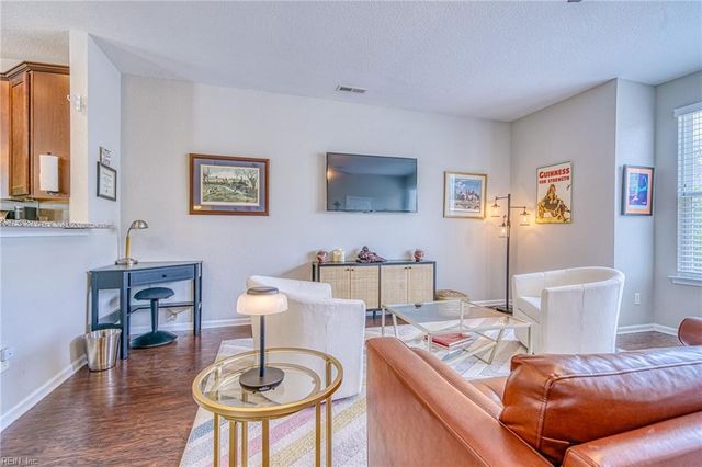 106 Prosperity CT, Williamsburg, VA 23188