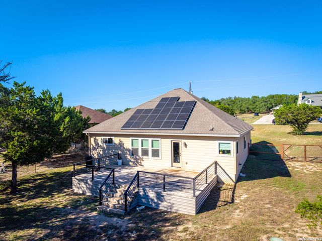 1655 Rocky Ridge Loop, Canyon Lake, TX 78133