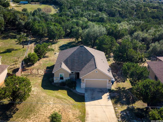 1655 Rocky Ridge Loop, Canyon Lake, TX 78133