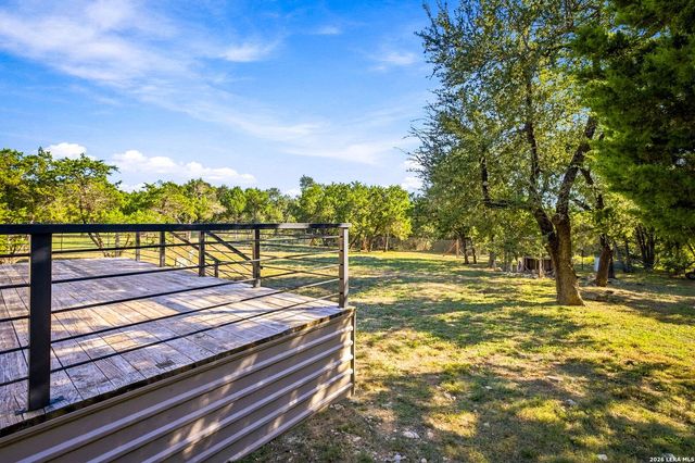 1655 Rocky Ridge Loop, Canyon Lake, TX 78133