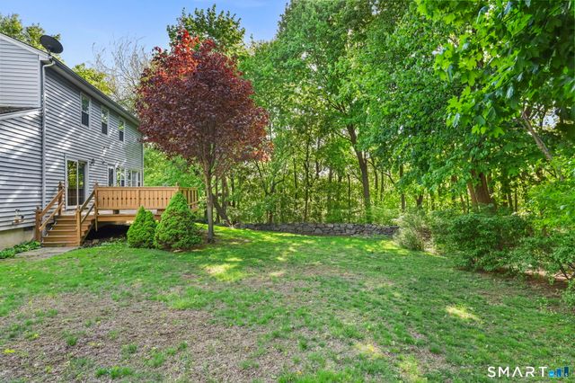 2 Golf View Circle, Stamford, CT 06905