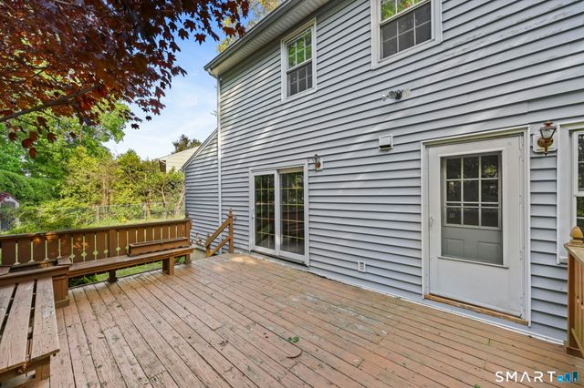 2 Golf View Circle, Stamford, CT 06905