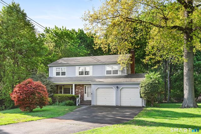 2 Golf View Circle, Stamford, CT 06905