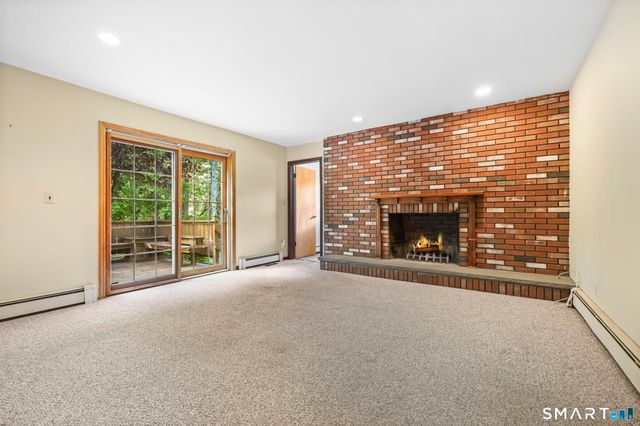 2 Golf View Circle, Stamford, CT 06905