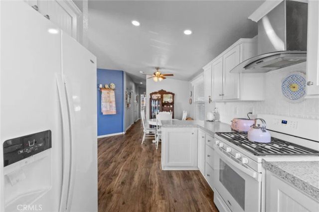 22221 Bloomfield 11, Cypress, CA 90630