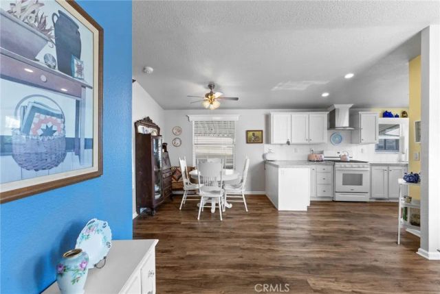 22221 Bloomfield 11, Cypress, CA 90630