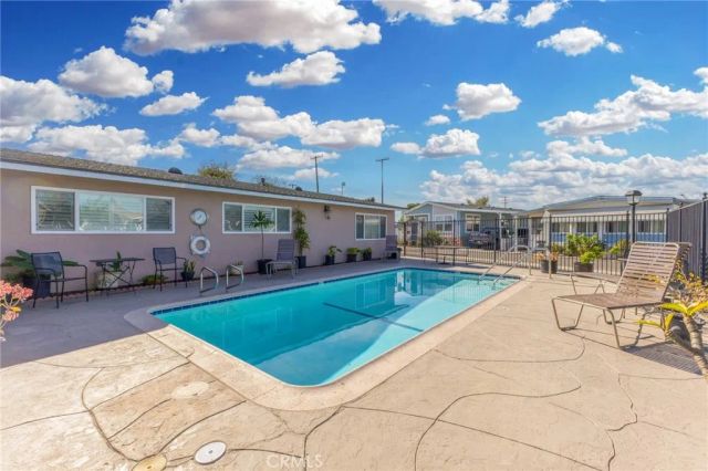 22221 Bloomfield 11, Cypress, CA 90630