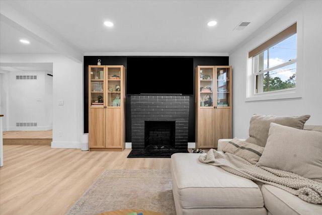 1429 Cadmus Drive, Troy, MI 48085