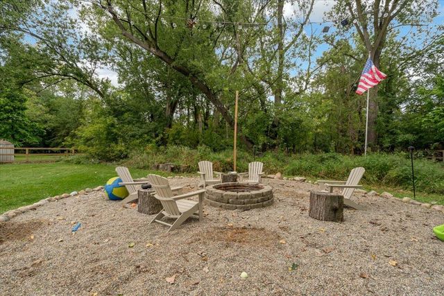 1429 Cadmus Drive, Troy, MI 48085