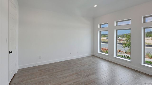 209 Hidalgo, Boerne, TX 78006