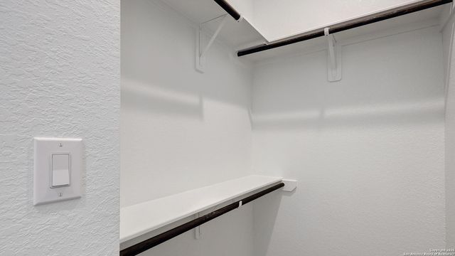 209 Hidalgo, Boerne, TX 78006