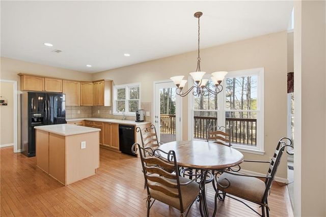 9240 Old Preserve Trail, Ball Ground, GA 30107