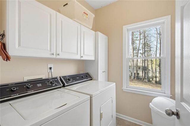 9240 Old Preserve Trail, Ball Ground, GA 30107