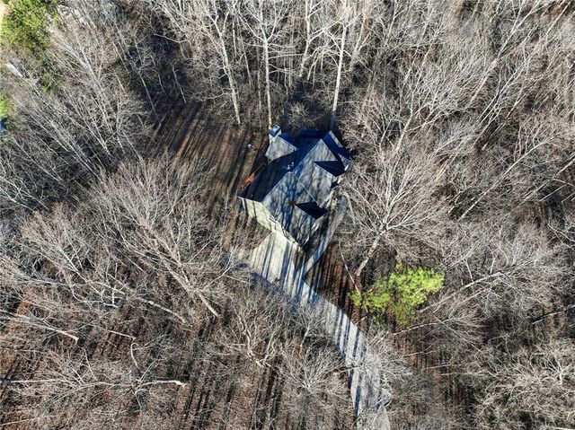 9240 Old Preserve Trail, Ball Ground, GA 30107