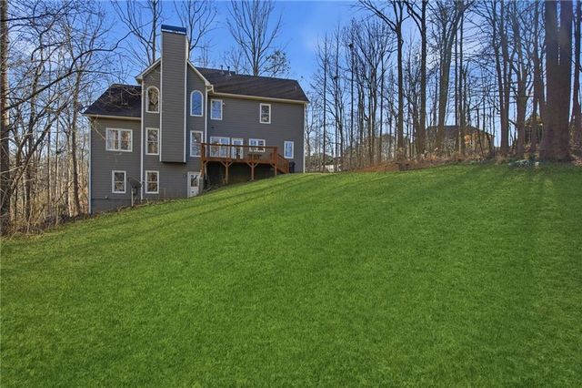 9240 Old Preserve Trail, Ball Ground, GA 30107