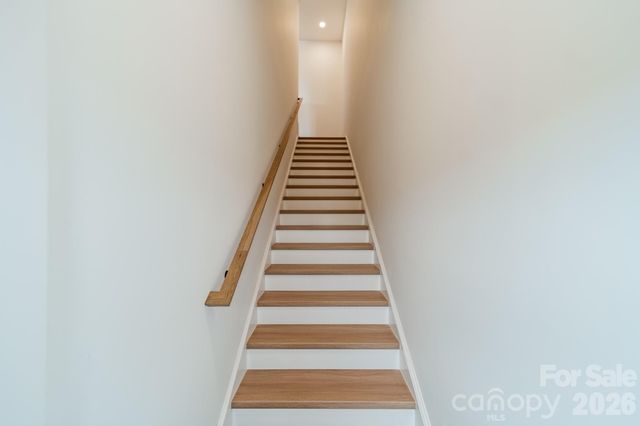 19036 Newburg Hill Road 24, Davidson, NC 28036