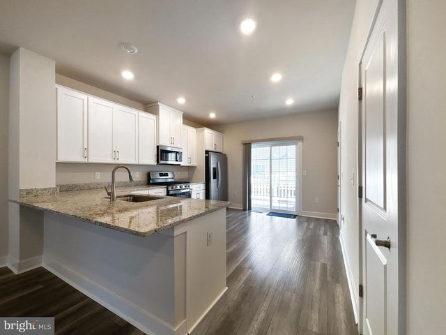 107 KING ST, Bensalem, PA 19020