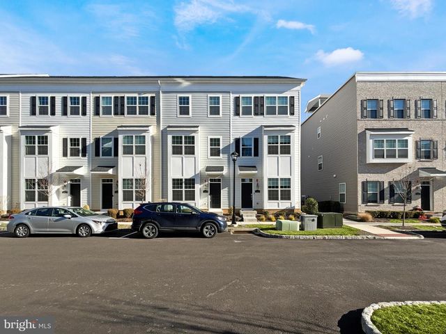 107 KING ST, Bensalem, PA 19020