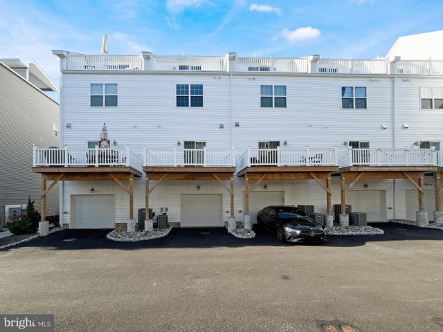 107 KING ST, Bensalem, PA 19020