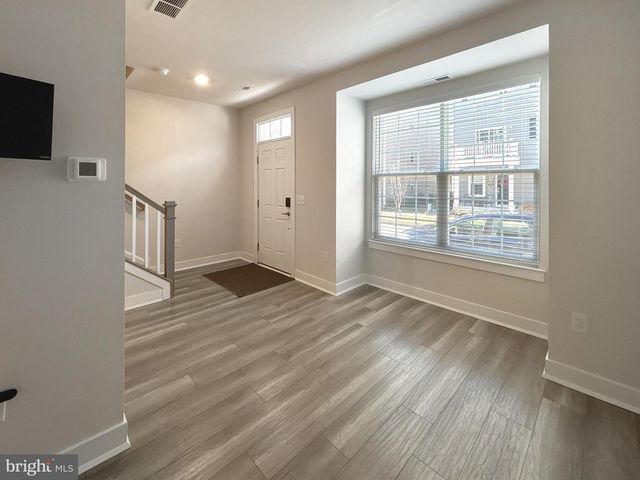 107 KING ST, Bensalem, PA 19020