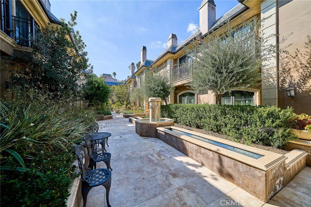 633 S Lake 4, Pasadena, CA 91106 — photo 4