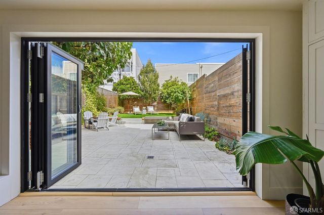 2366 20th Avenue, San Francisco, CA 94116
