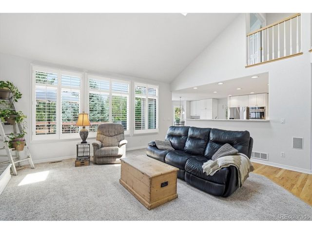 2334 S Union Ct, Lakewood, CO 80228