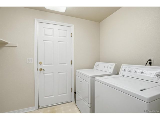 2334 S Union Ct, Lakewood, CO 80228