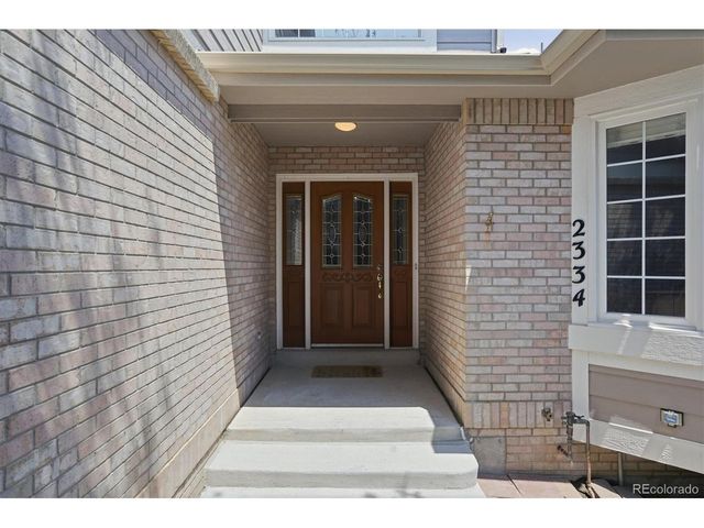 2334 S Union Ct, Lakewood, CO 80228