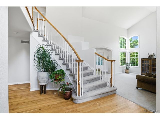 2334 S Union Ct, Lakewood, CO 80228