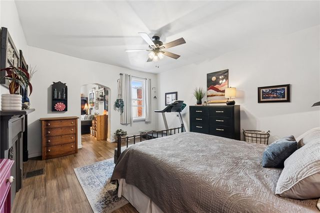 2303 Sidney St, South Side, PA 15203