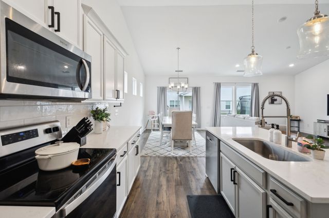 3703 Shady Forest Dr, Murfreesboro, TN 37128