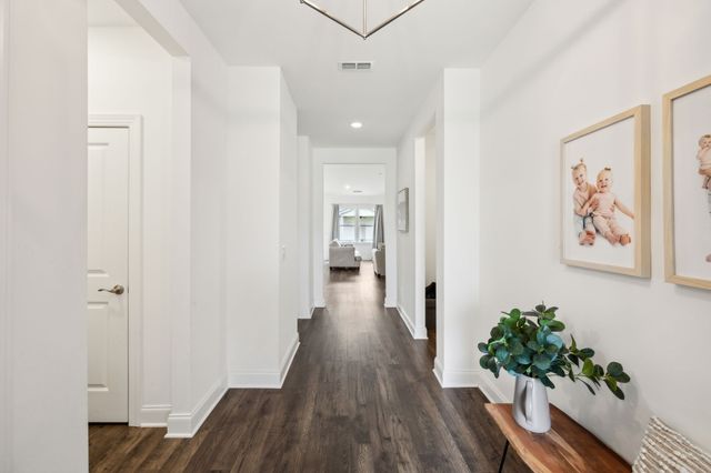 3703 Shady Forest Dr, Murfreesboro, TN 37128