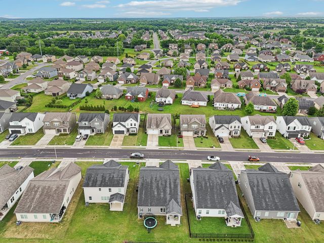 3703 Shady Forest Dr, Murfreesboro, TN 37128