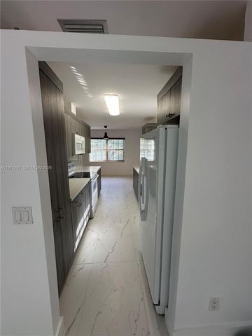 1445 Grant St A, Hollywood, FL 33020