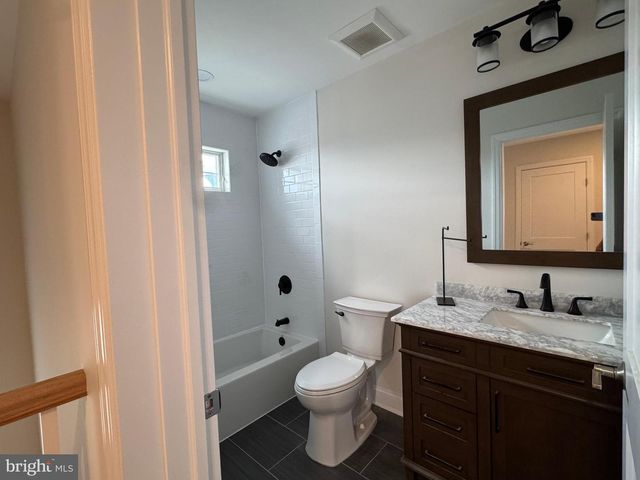 14 W BAYBERRY DR, Long Beach Township, NJ 08008