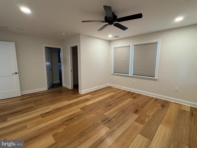 14 W BAYBERRY DR, Long Beach Township, NJ 08008