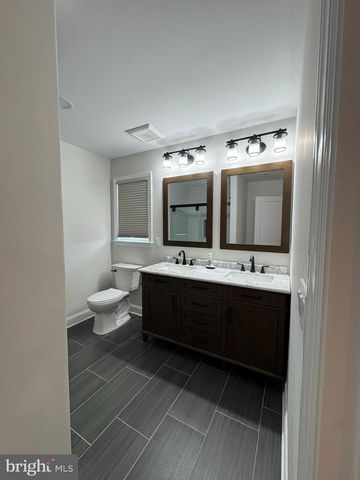 14 W BAYBERRY DR, Long Beach Township, NJ 08008