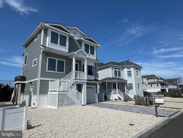 14 W BAYBERRY DR, Long Beach Township, NJ 08008