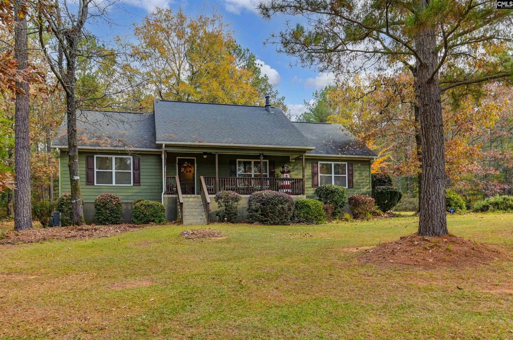 97 Watersedge Court, Prosperity, SC 29127