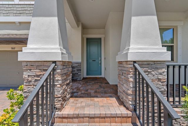 7612 S JUANITA STREET, Tampa, FL 33616