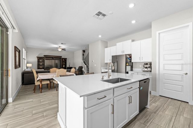 7612 S JUANITA STREET, Tampa, FL 33616
