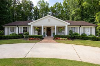 860 Hickory Drive SW, Marietta, GA 30064